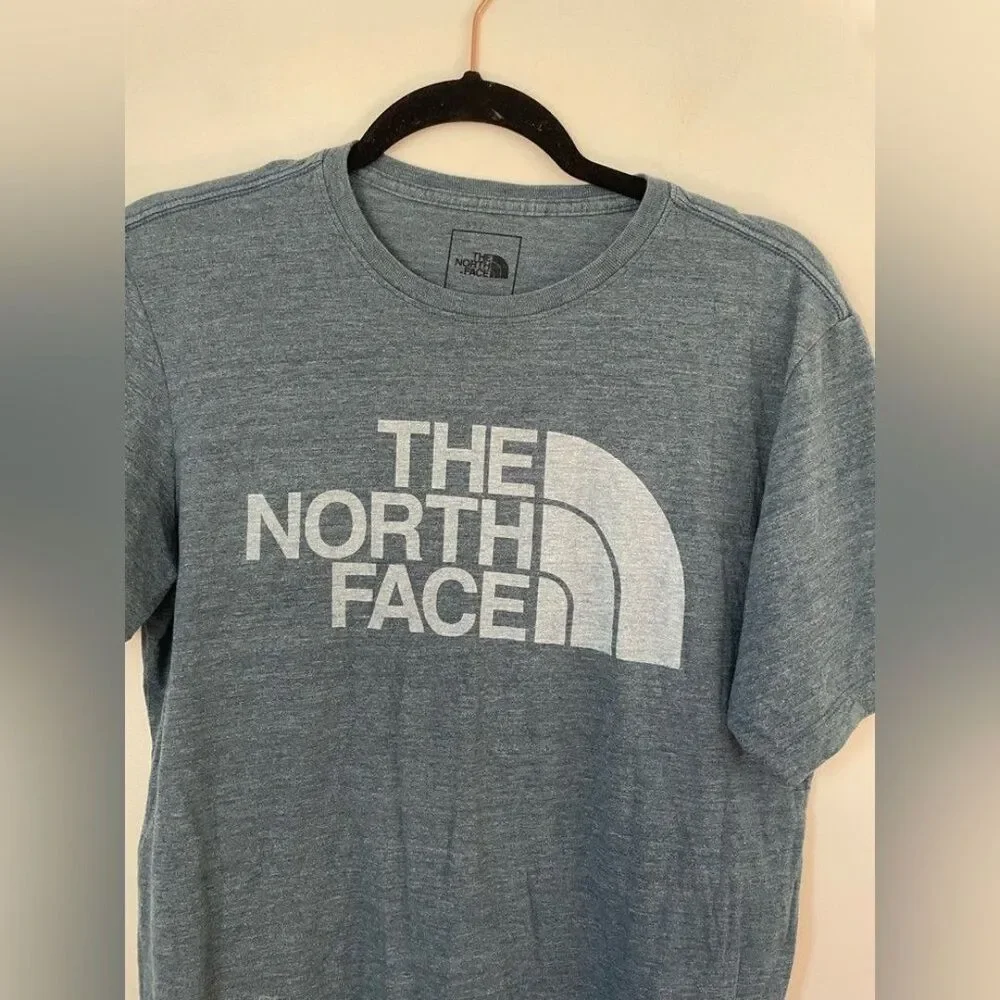 The North Face wash normal half