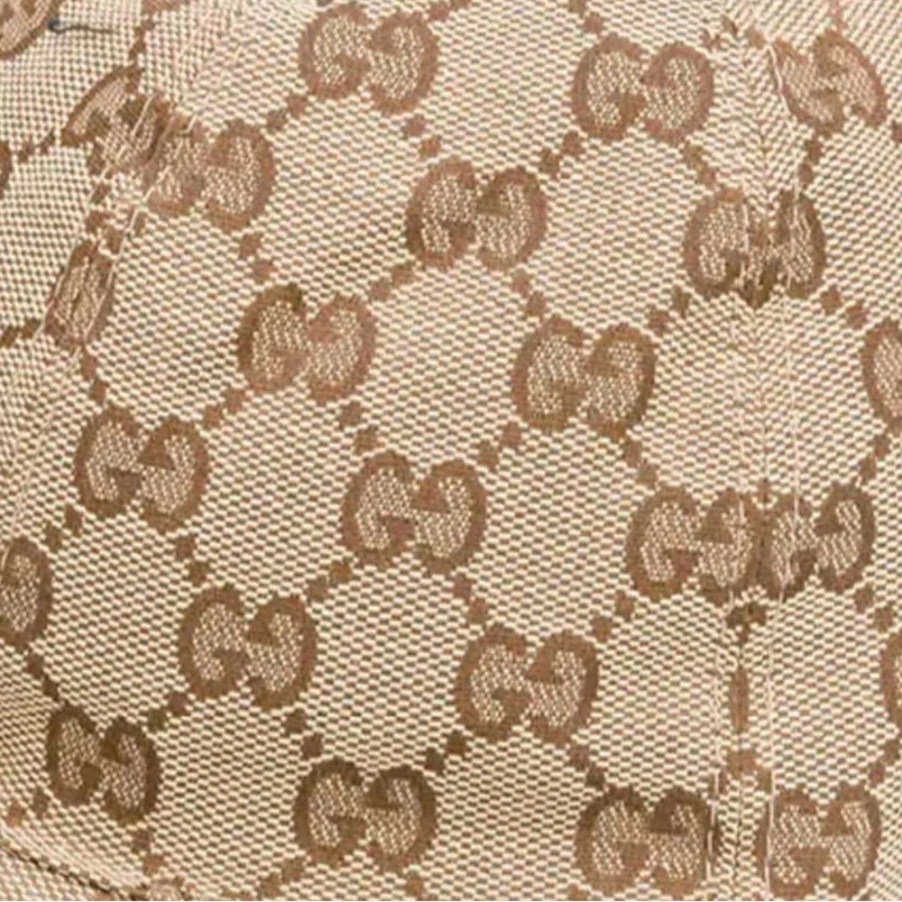 Gucci kids supreme