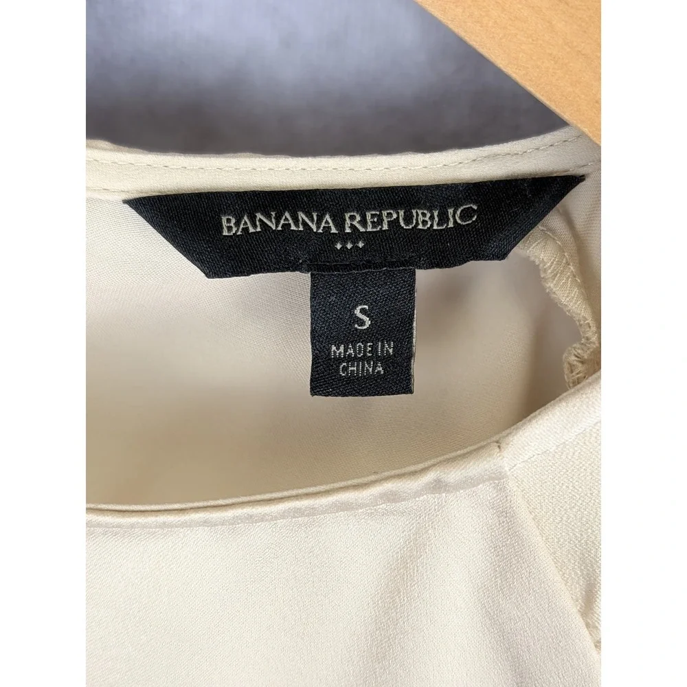 Banana Republic banana republic