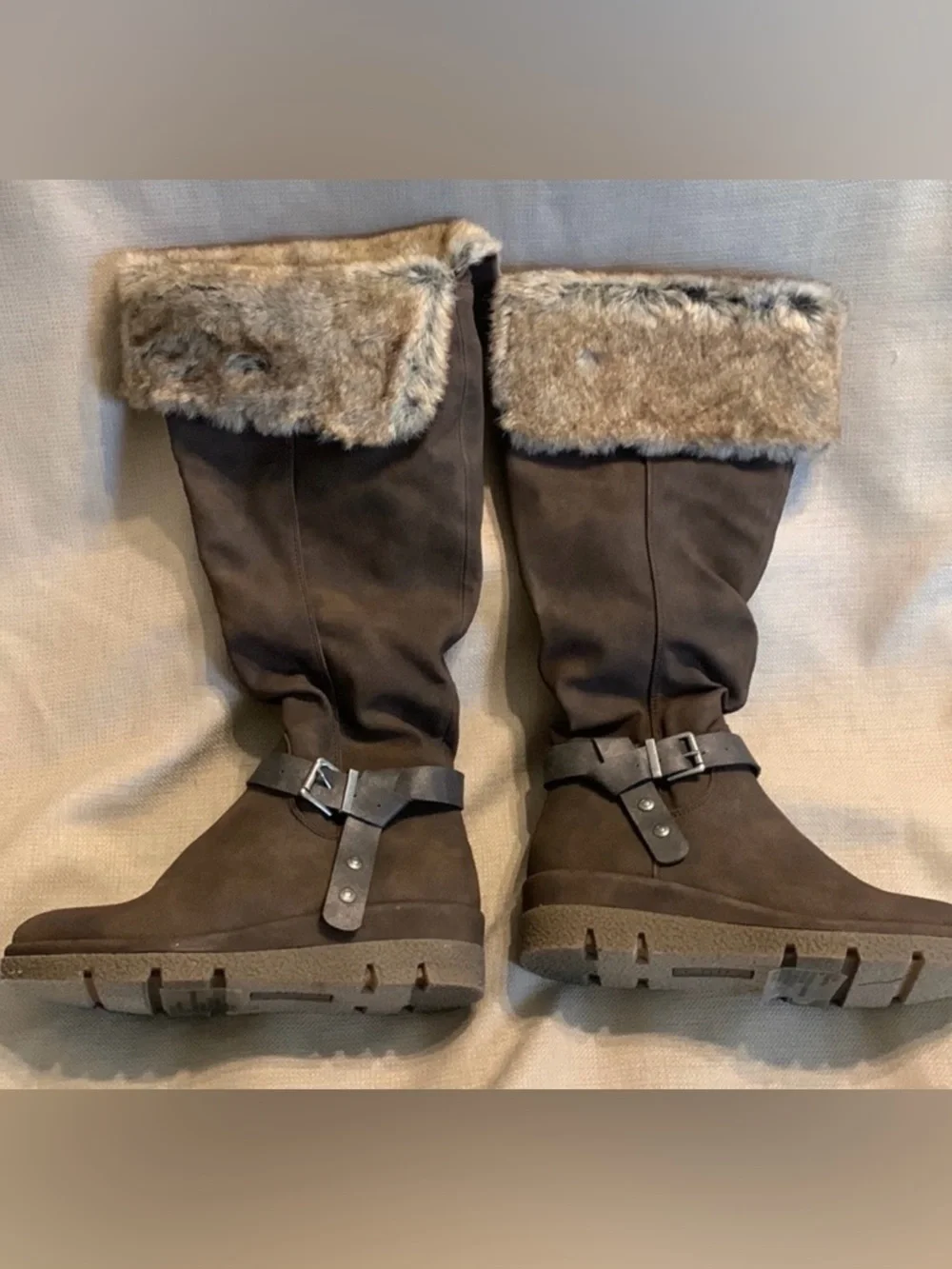 Cliffs by White Mountain Merridan Boots