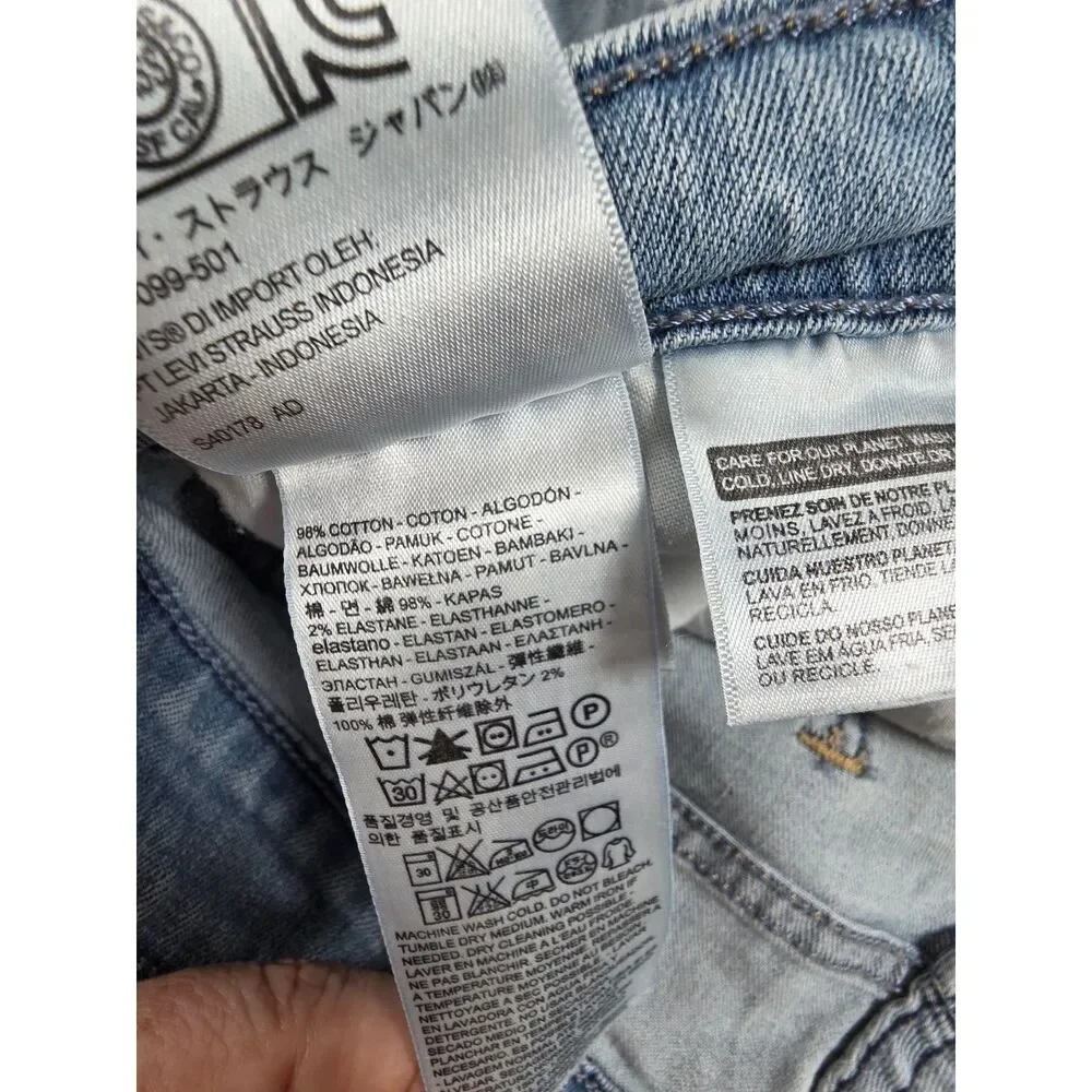 Levis classic levi