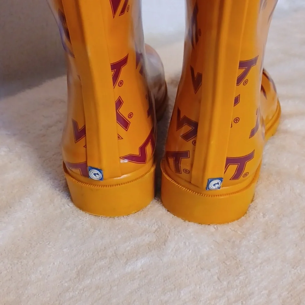 Virginia Tech rain boots women's size 7.5  genuine gear