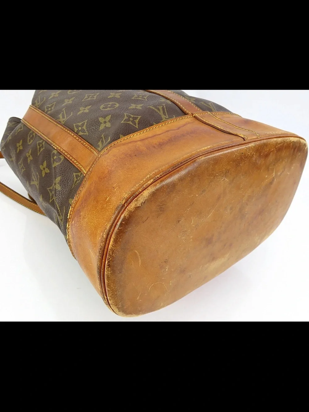 Louis Vuitton classic louis