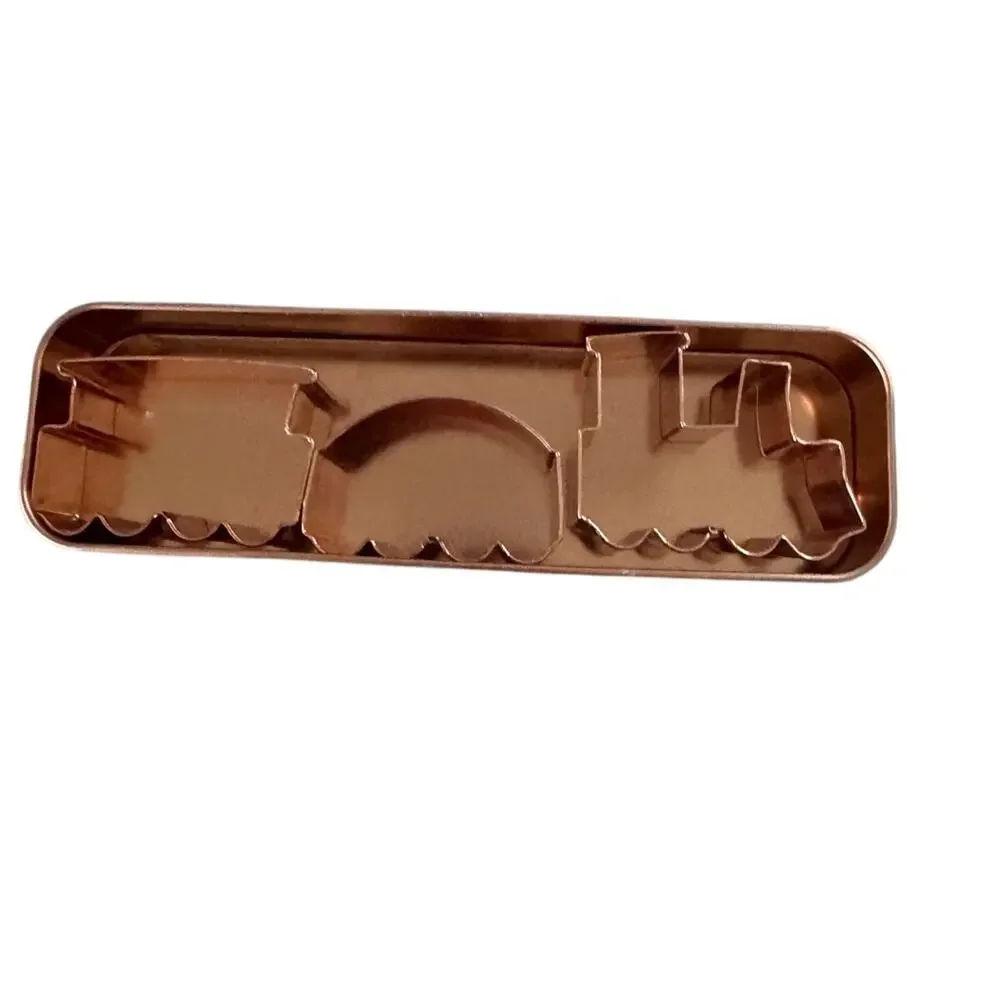 None and/or Unknown storage tin