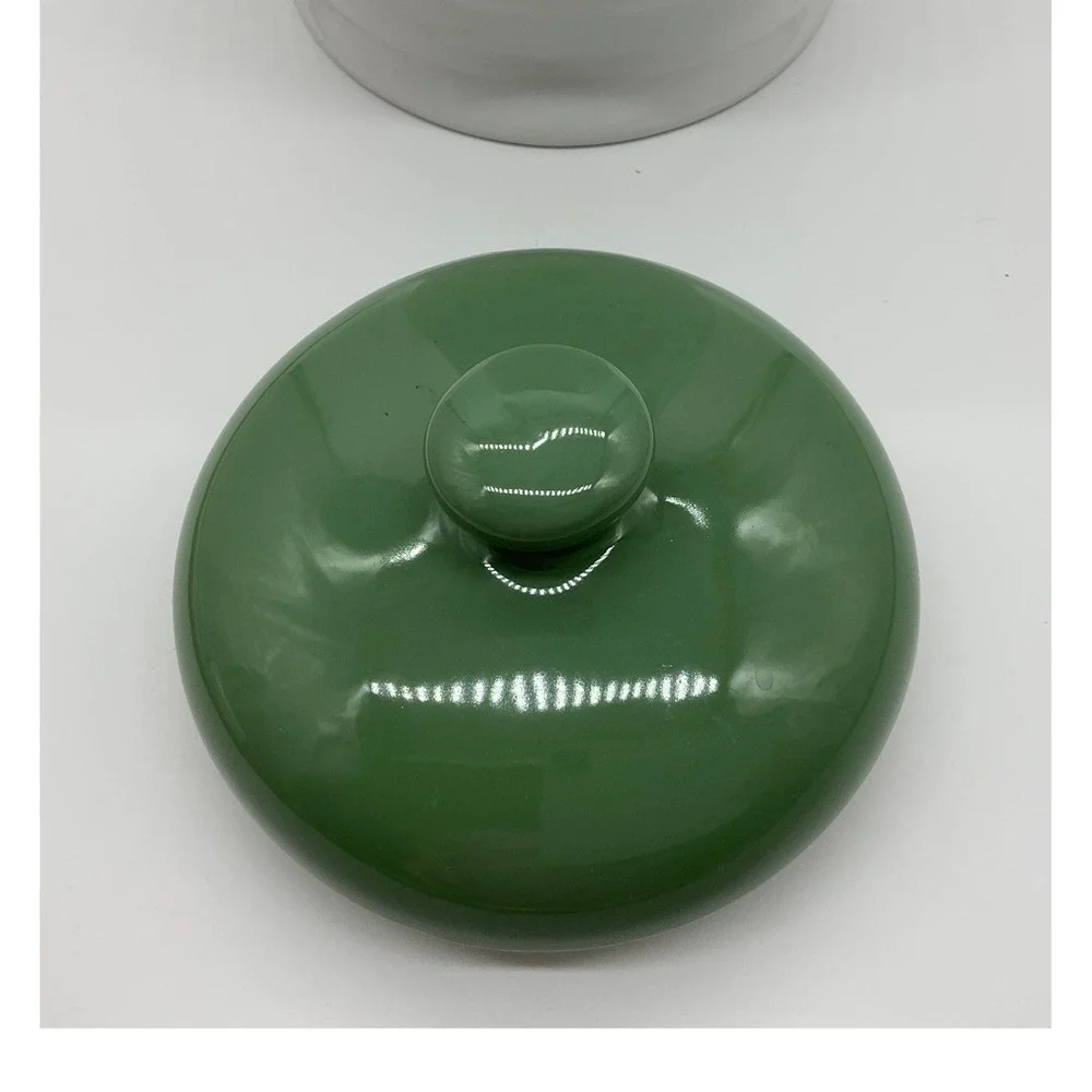 N/A ceramic kitchen