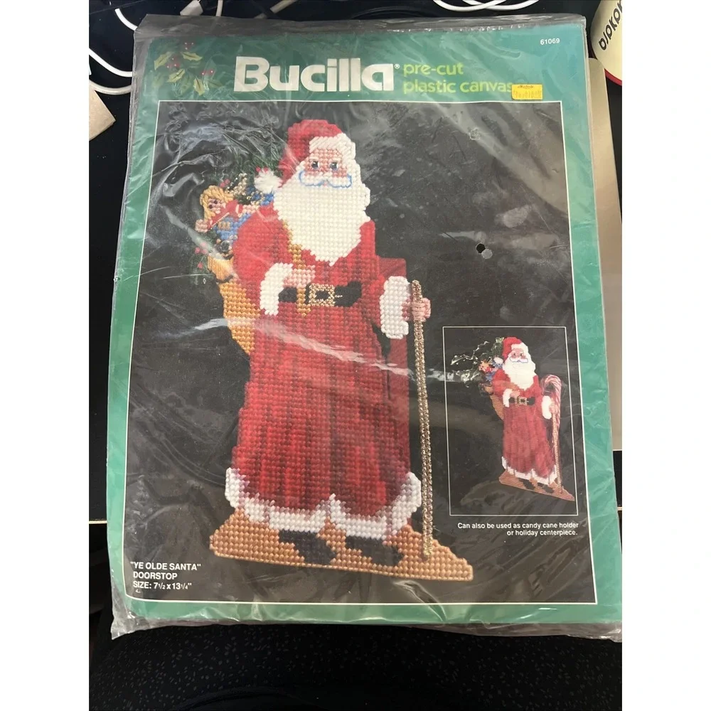 Bucilla  YE OLD‎ SANTA Door Stopper Cross Stitch Kit #61069 Plastic Canvas NOS