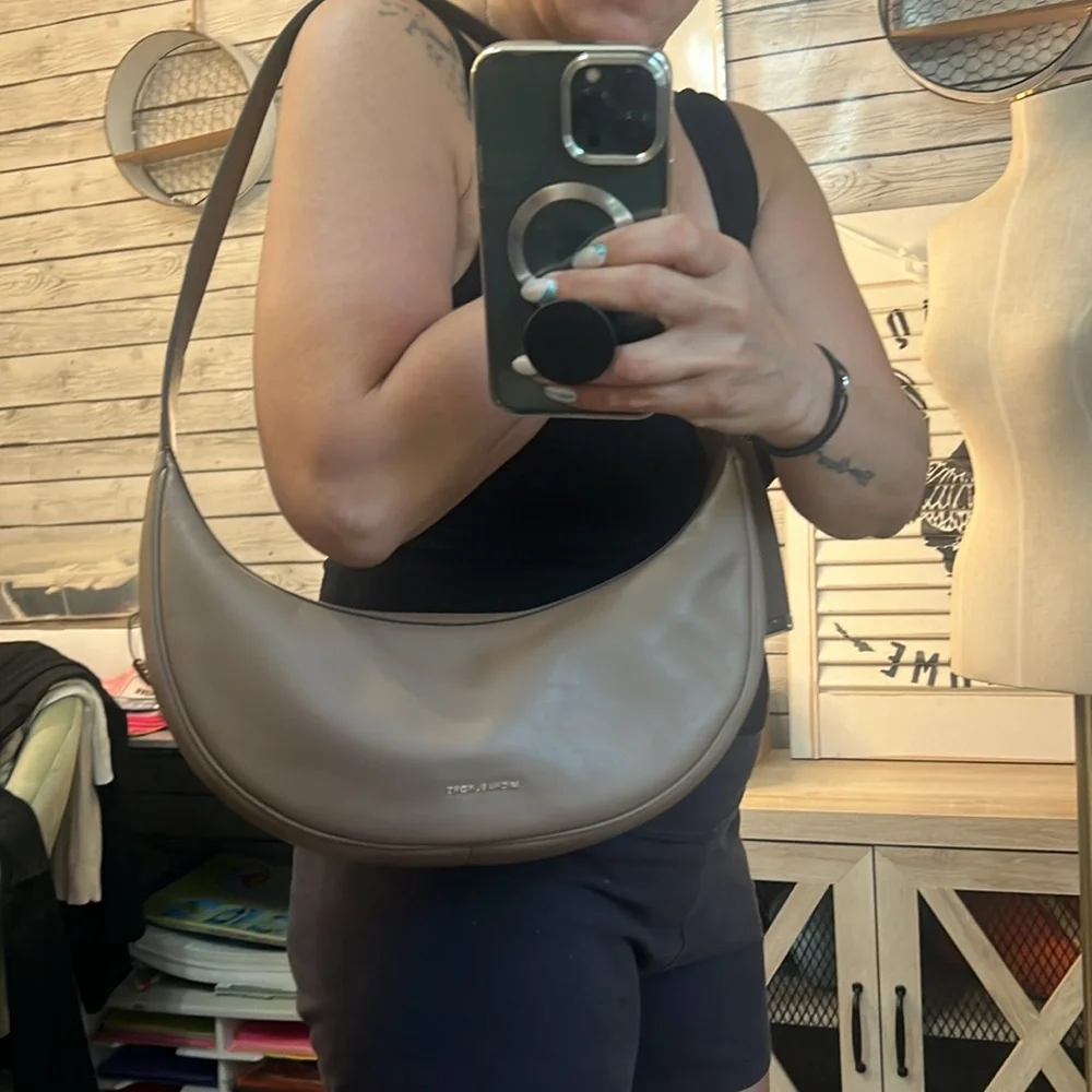 Michael Kors elegant brown