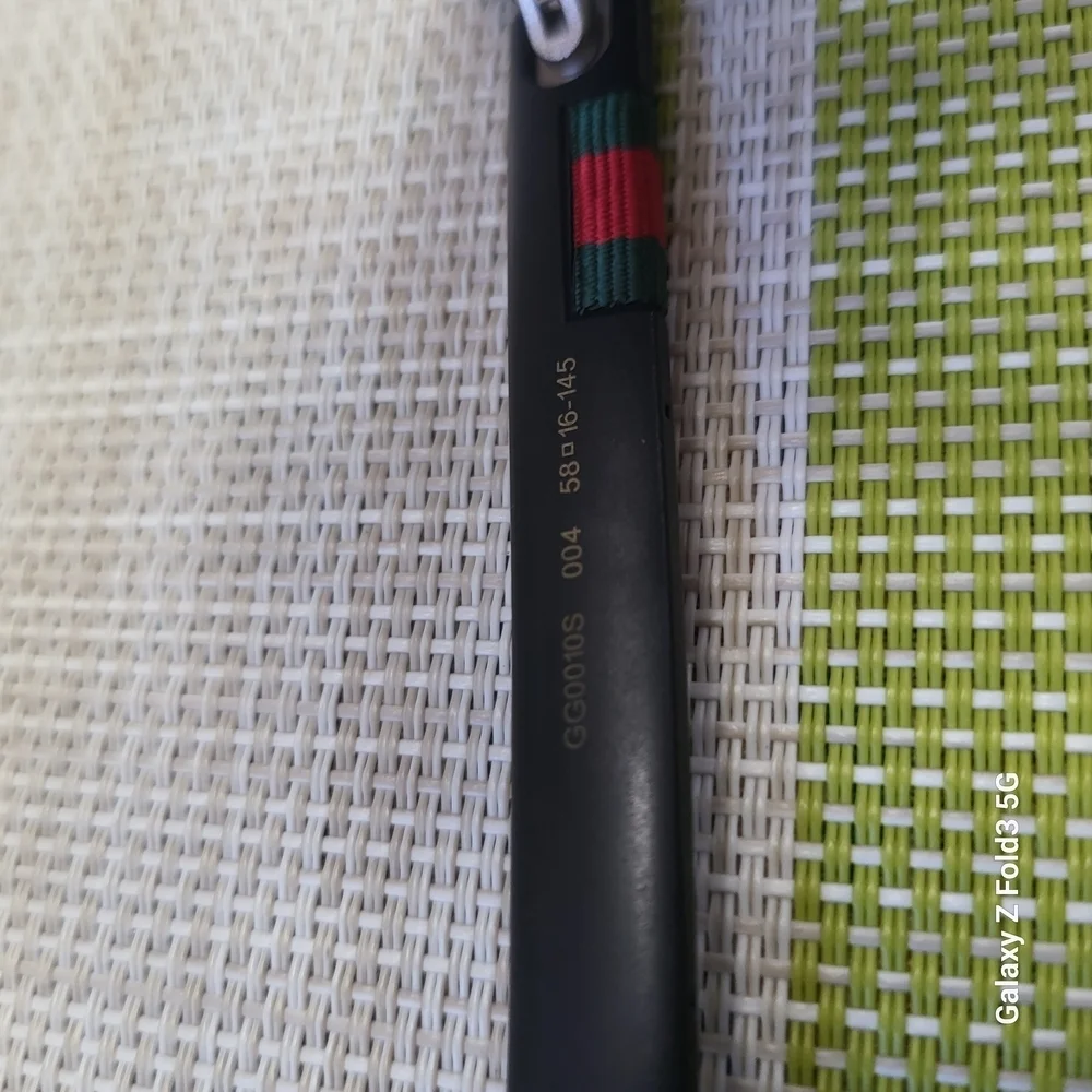 Gucci stylish black