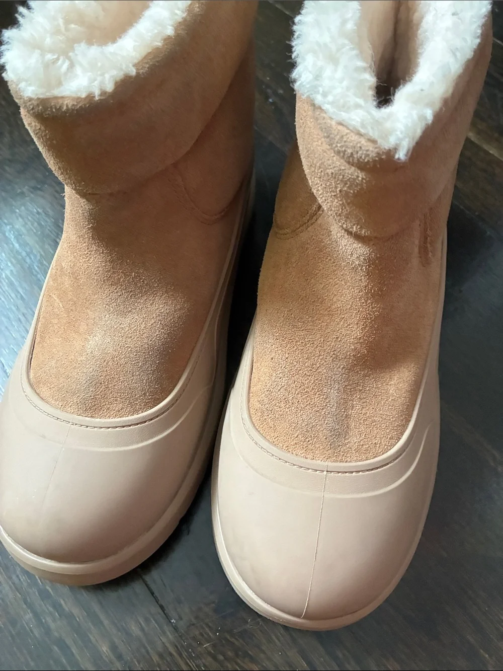 UGG cold wet