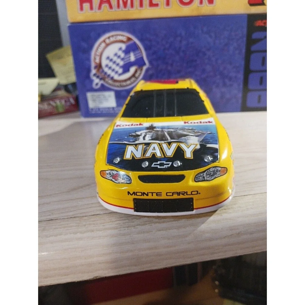 Action bobby hamilton