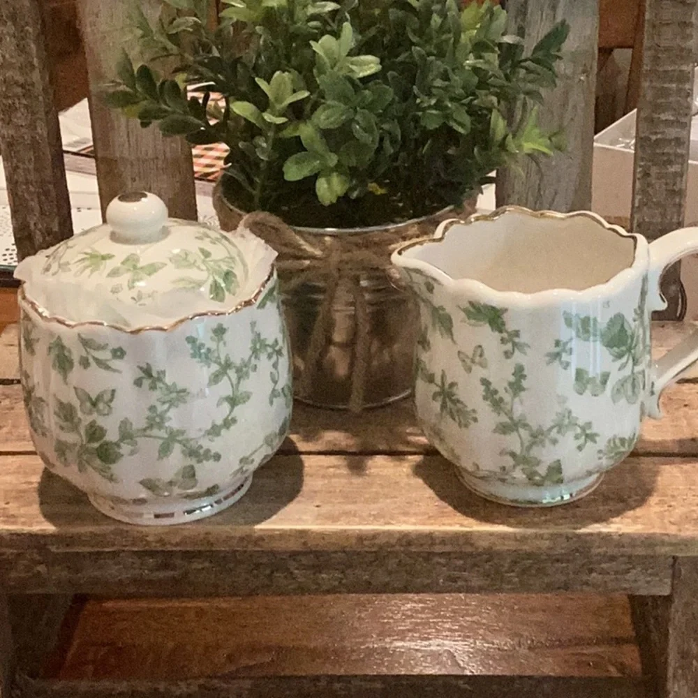 Grace Teaware Green Floral Cream & Sugar Set