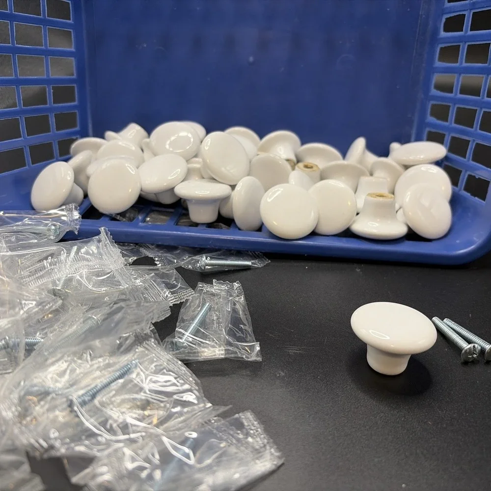 Porcelain White Cabinet Knobs Drawer Pulls 1.25