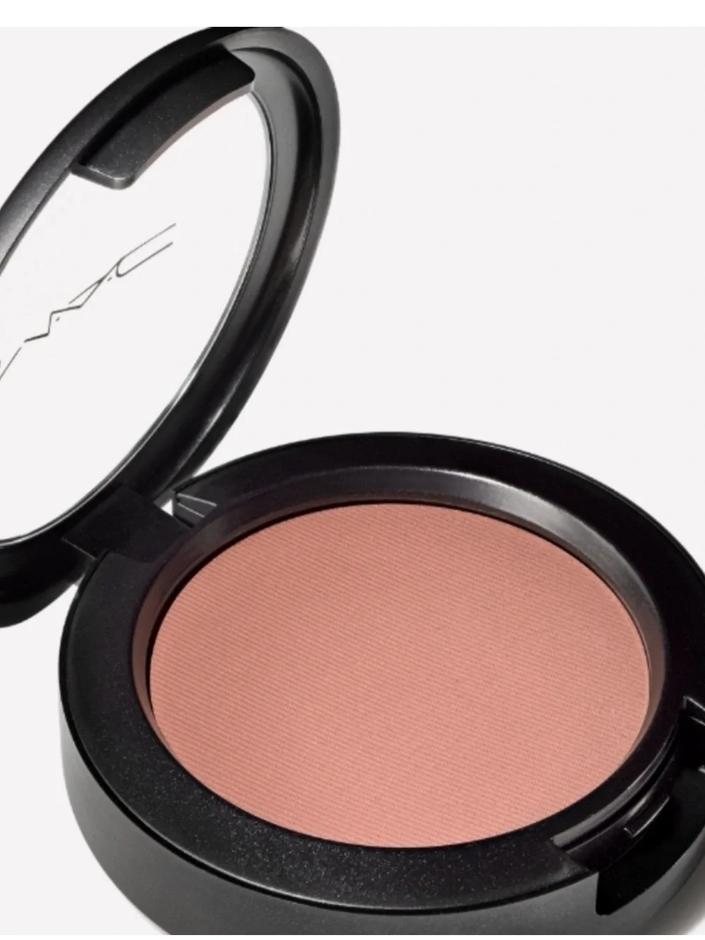 MAC Cosmetics soft warm