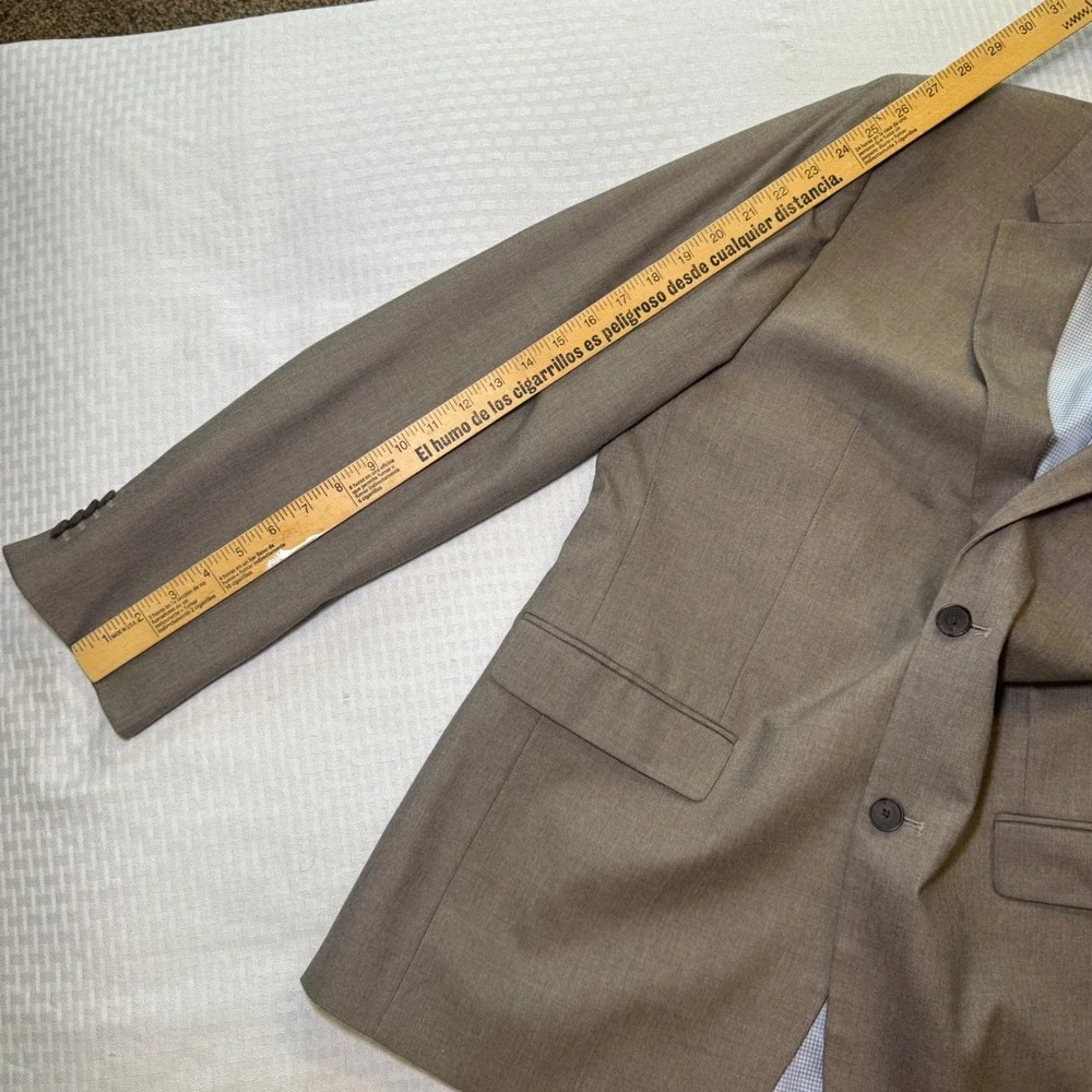 Banana Republic Mens 42L Standard Fit Taupe Herringbone Blazer Sport Coat Jacket