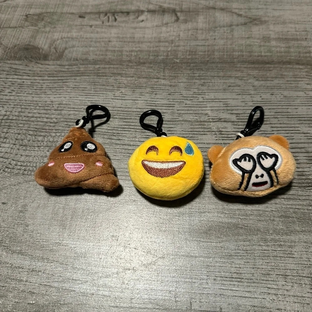 Emoji‎ Keychains Lot of 3 New