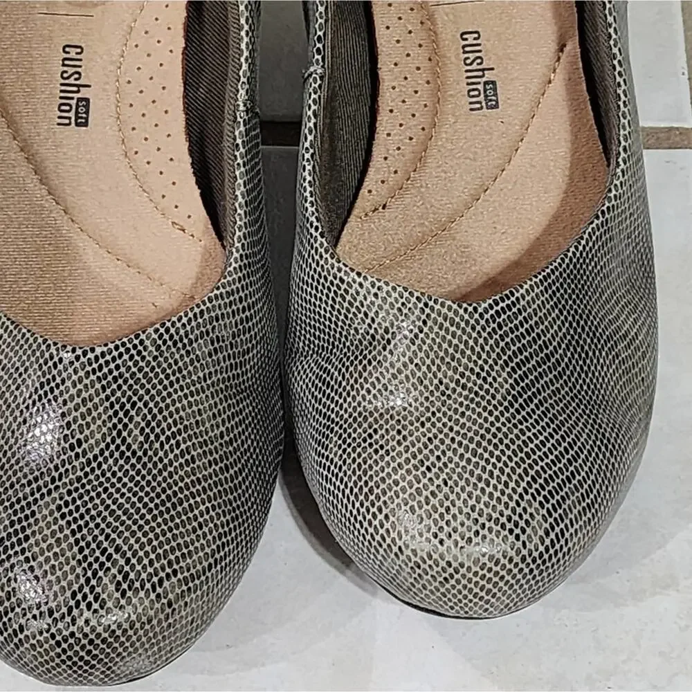 Clarks stone snakeskin