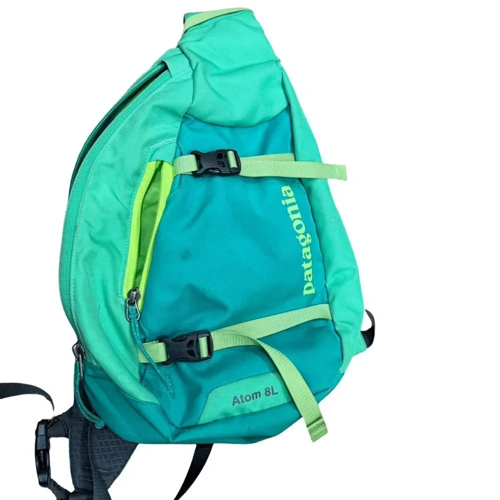 Patagonia 🎒 atom