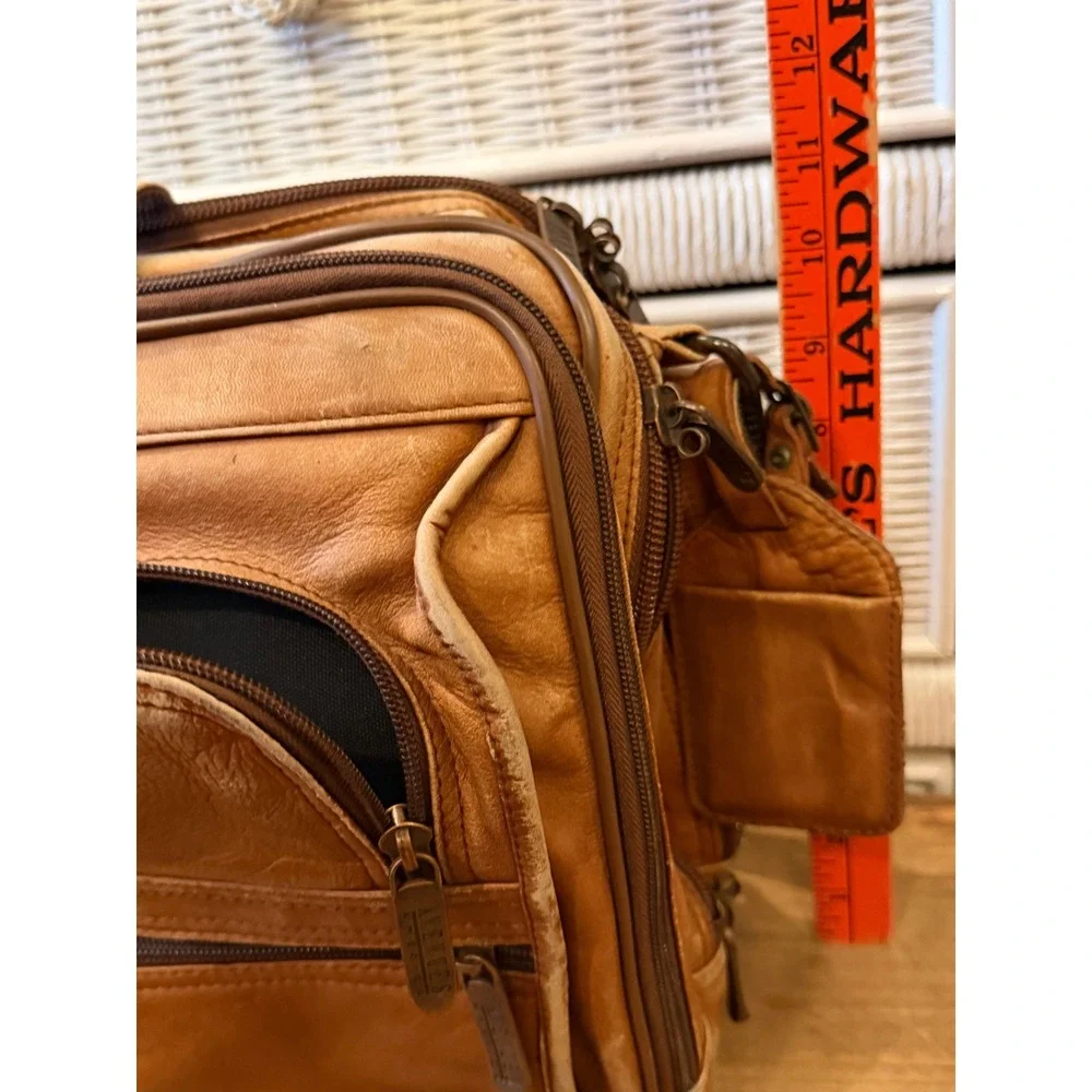 Avenue vintage tan