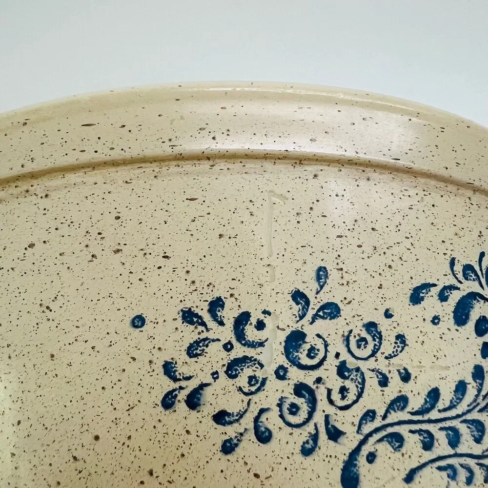 PYREX Speckled Beige/Tan Blue Floral Homestead 402 Mixing Bowl 1 1/2 Qt