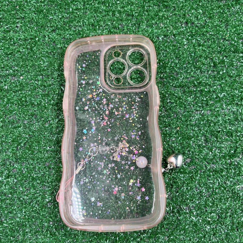 The Unbranded Brand iphone 15