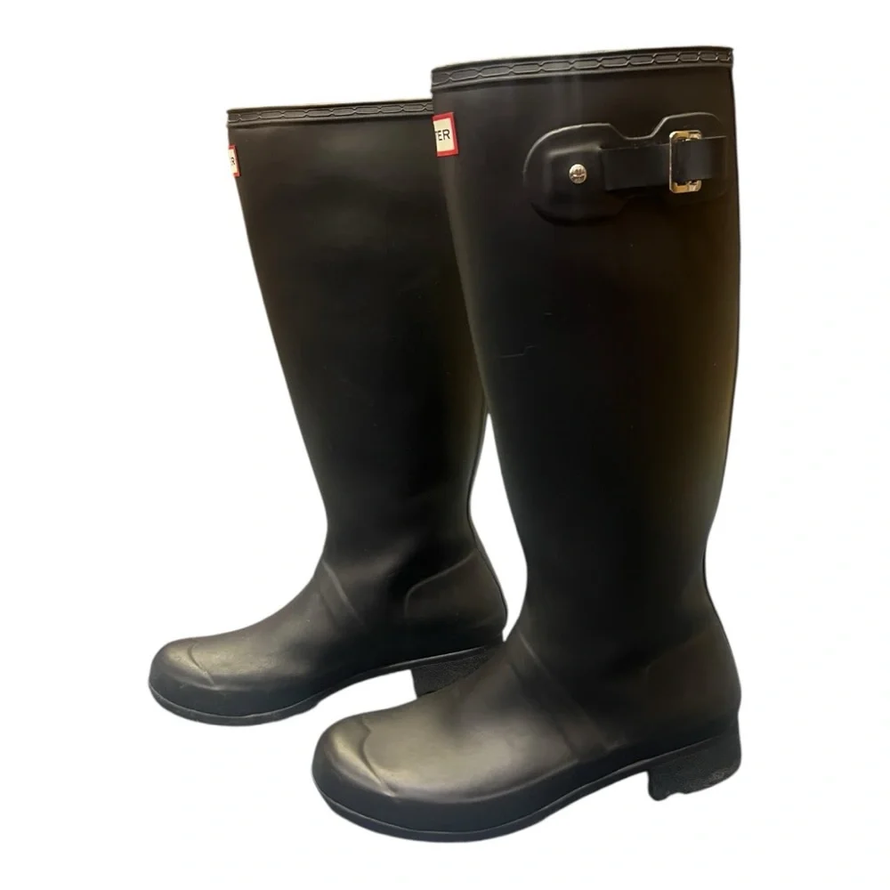 Hunter brand model