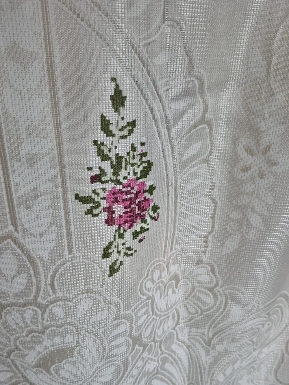 N/A elegant white
