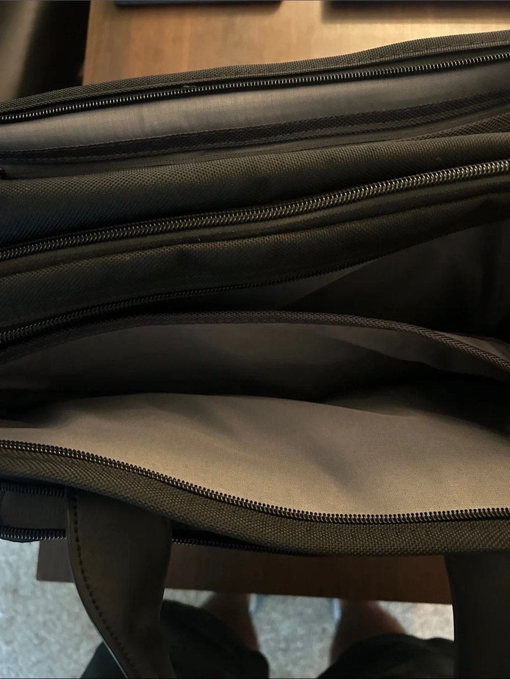 Tumi sleek laptop
