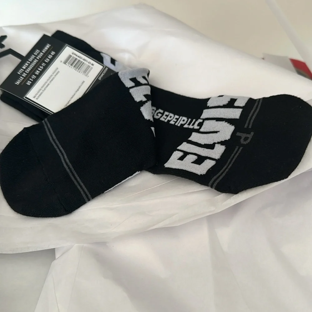 PerrisSocks black elvis