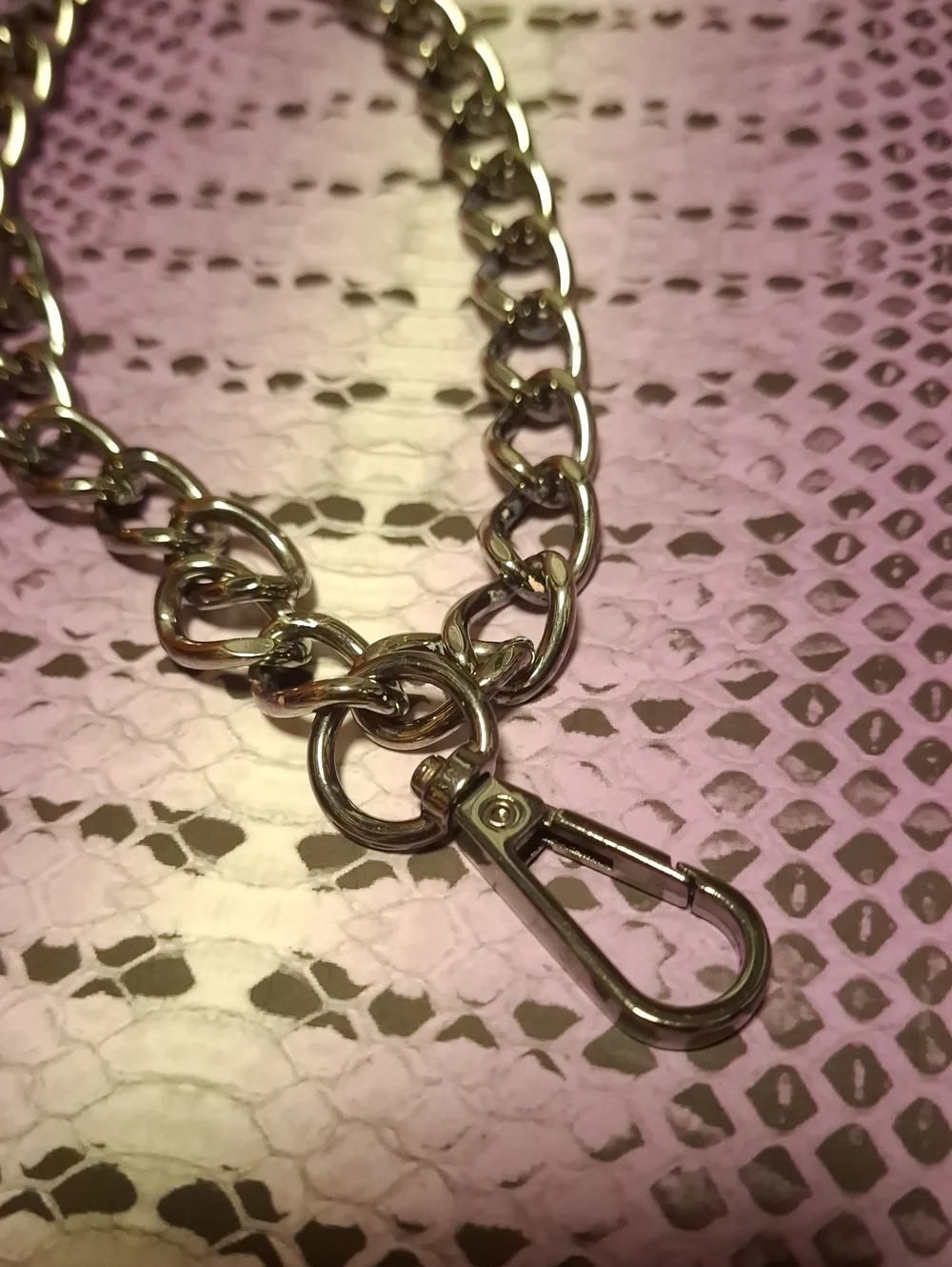 None wristlet chain