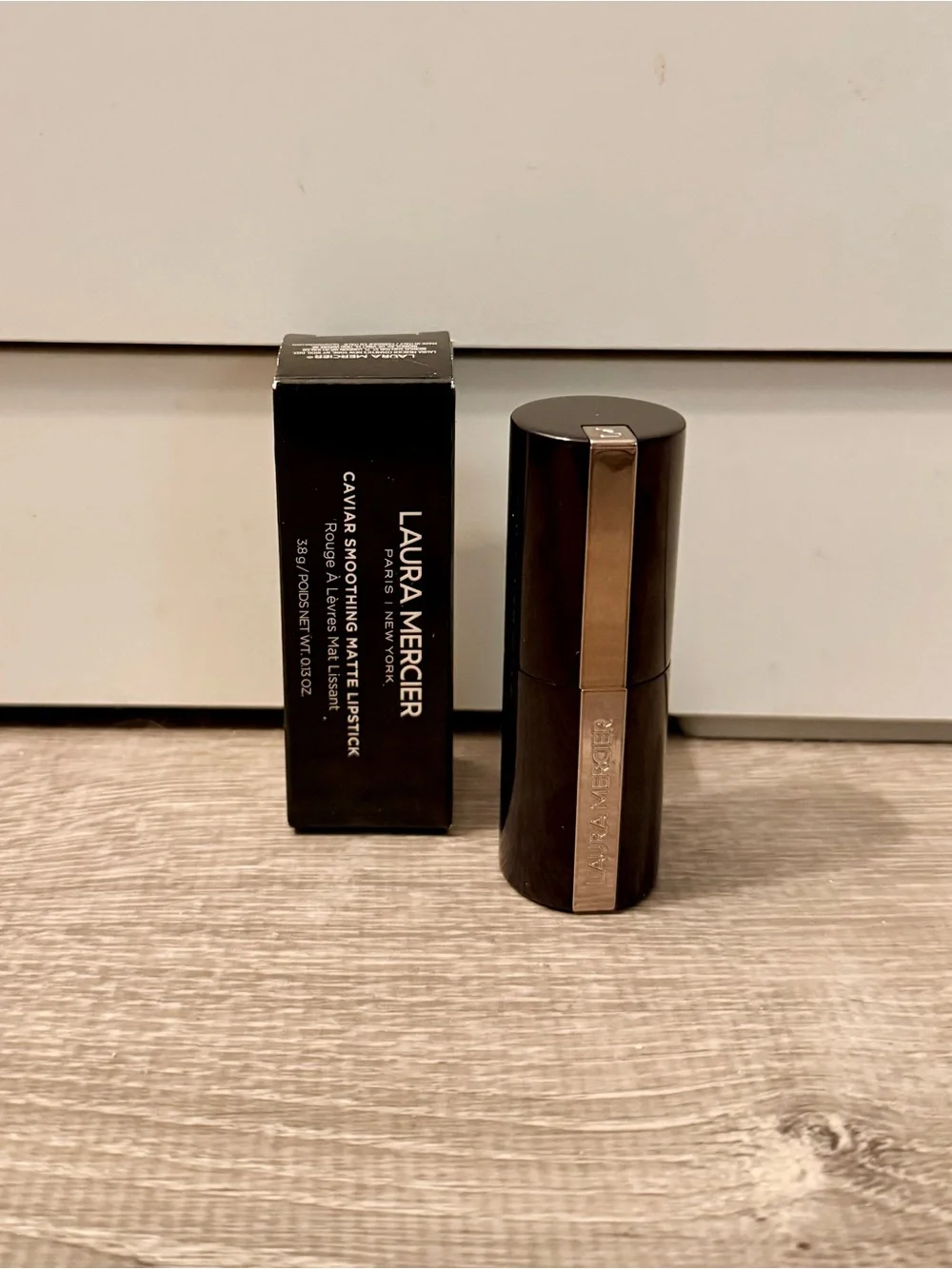 laura mercier hydrating matte