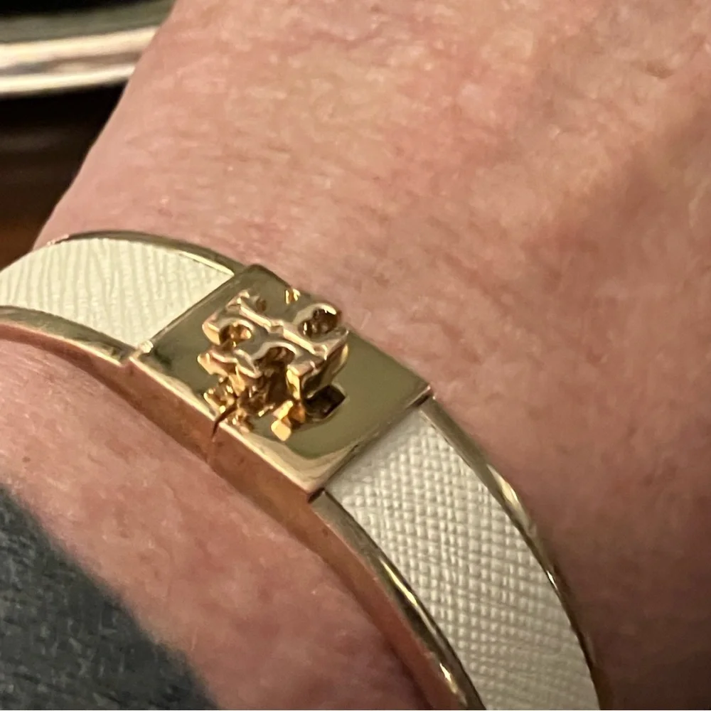 Tory Burch tory burch