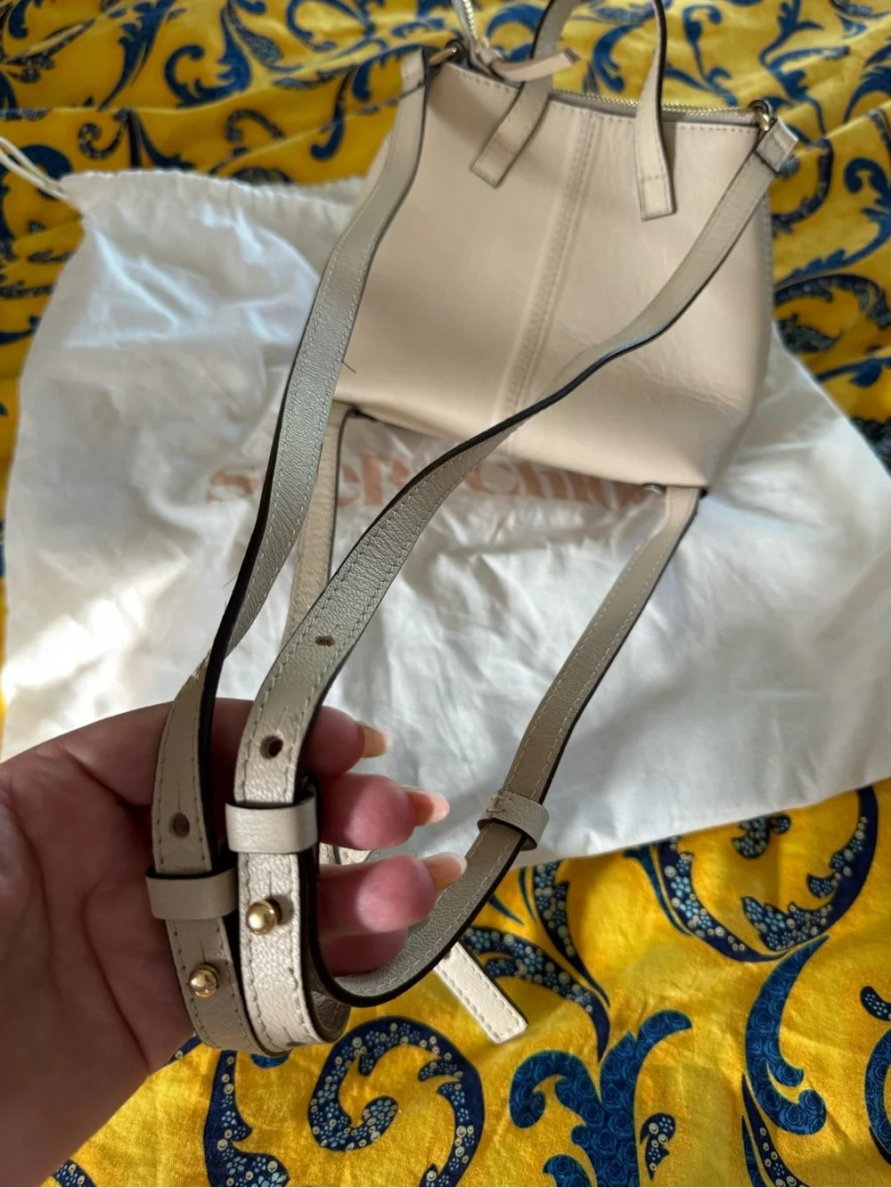 Chloe stylish cream