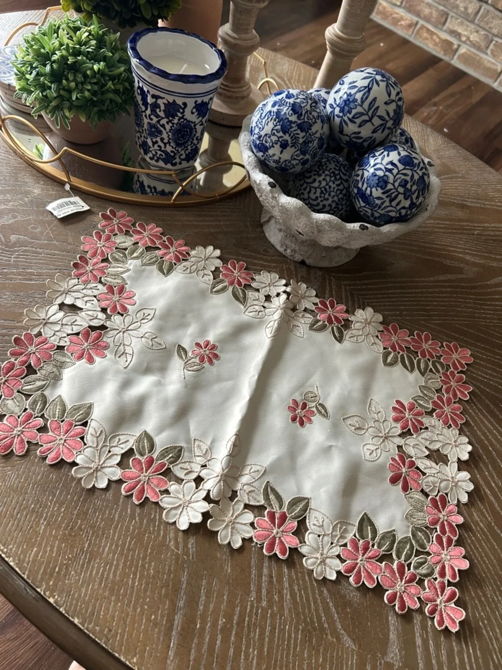 N/A delicate embroidered