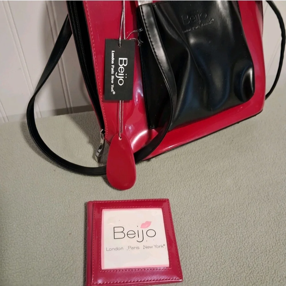 Beijo compact front