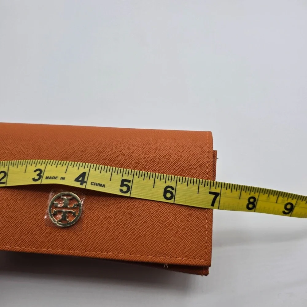 Tory Burch tory burch