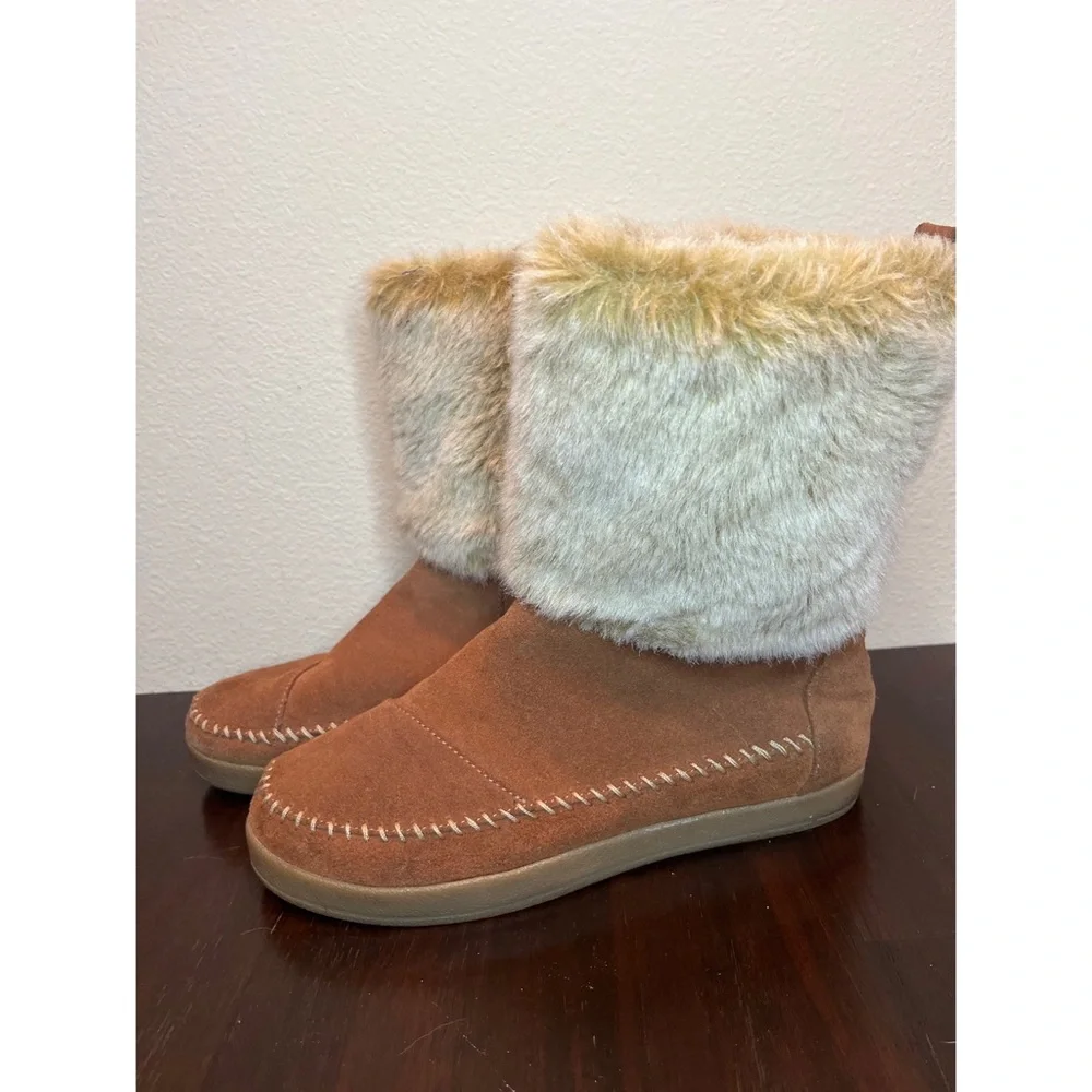 Toms nepal suede