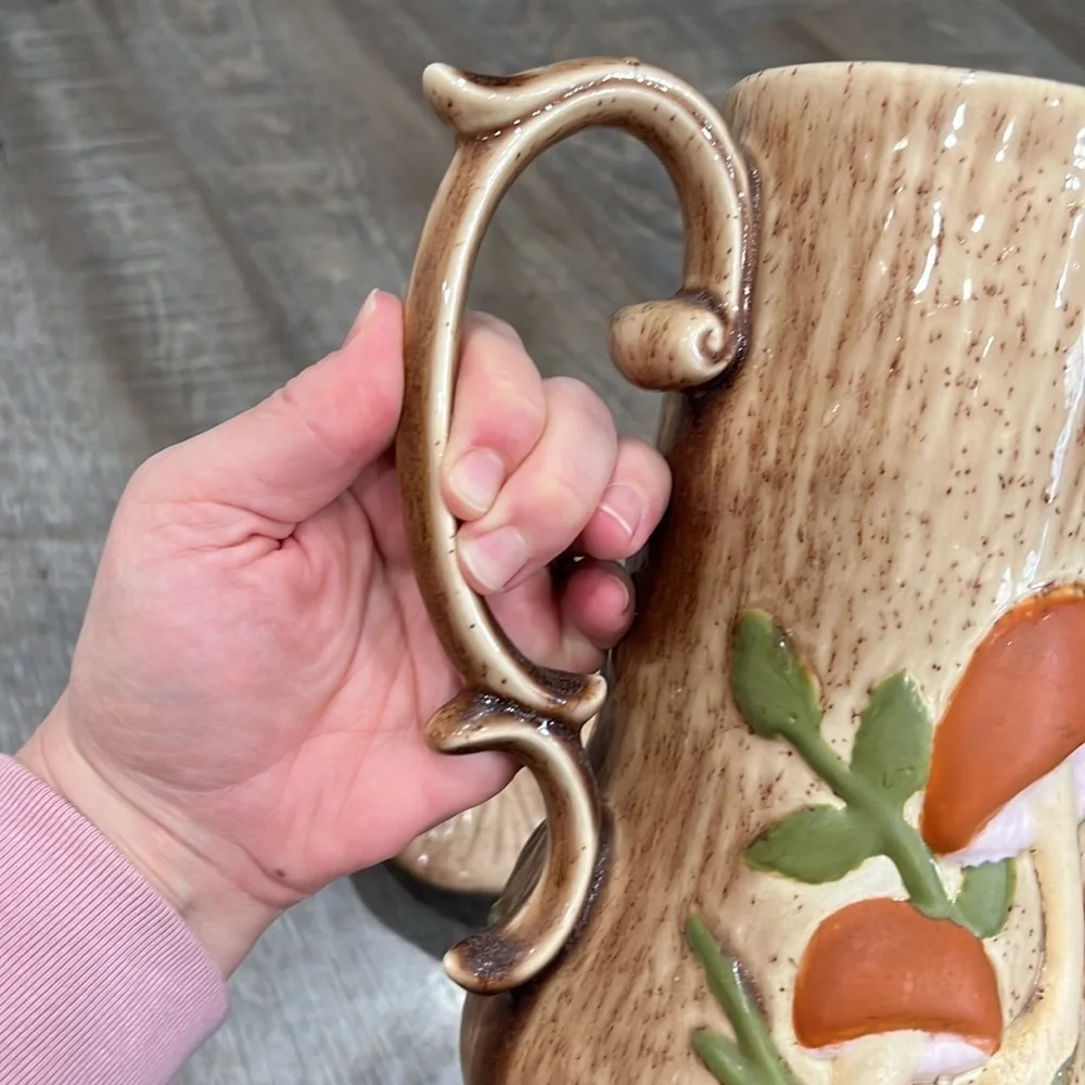 Arnels vintage ceramic