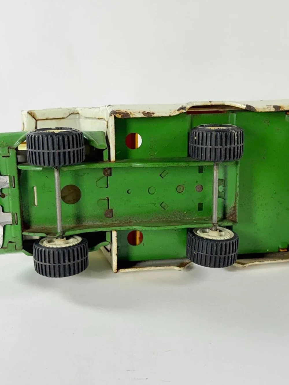 Tonka camper toy