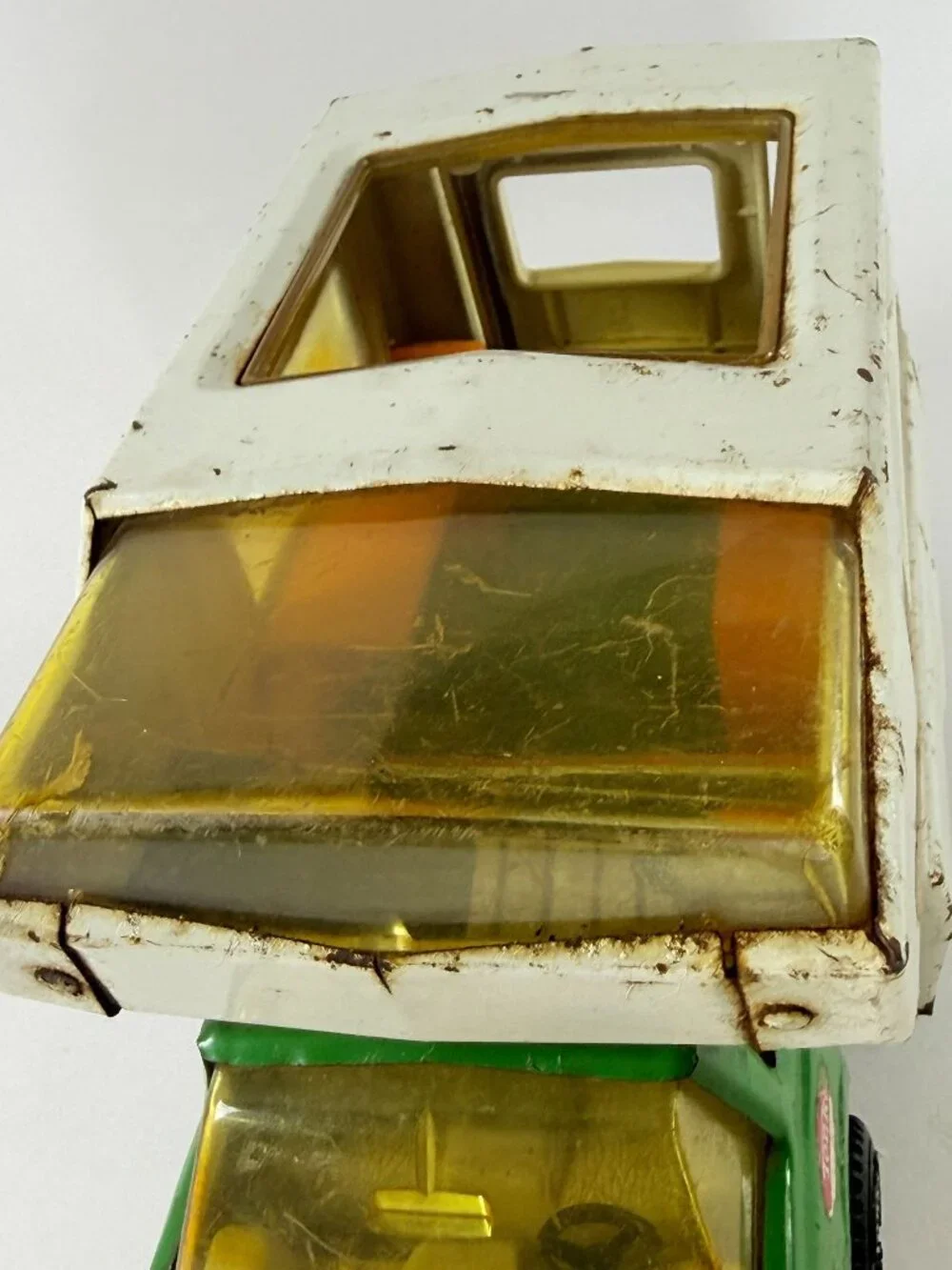 Tonka camper toy