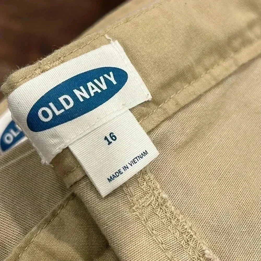 Old Navy straight built