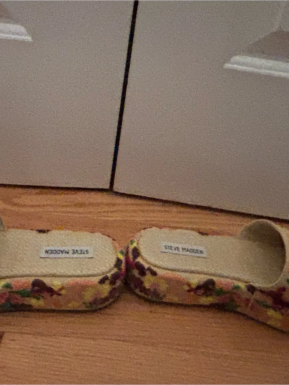 Steve Madden embroidered floral