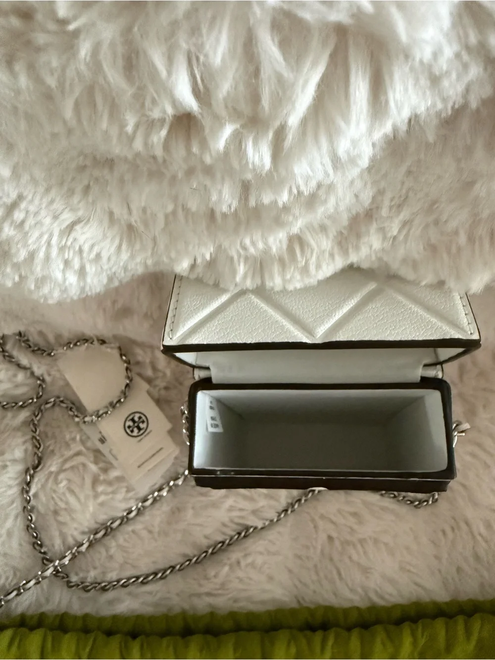 Tory Burch tory burch