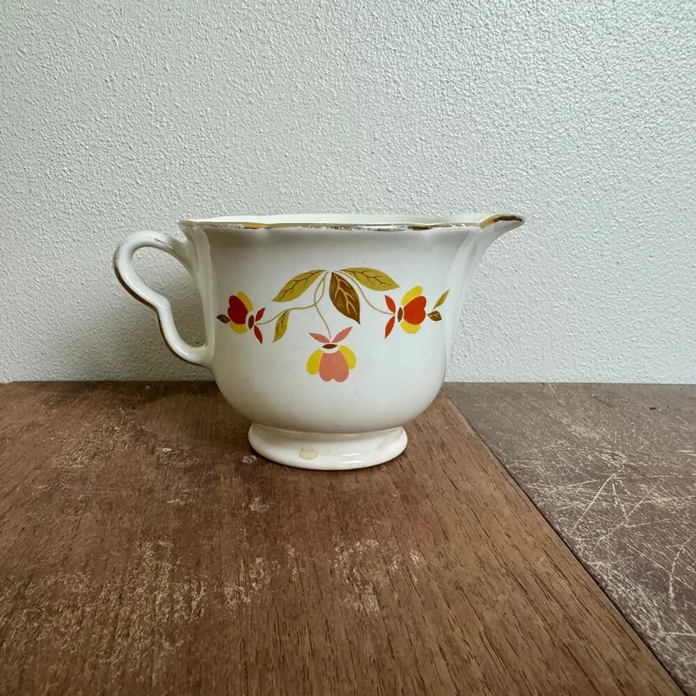 Hall's Superior Kitchenware Mary Dunbar Autumn‎ Leaf Jewel Tea Creamer
