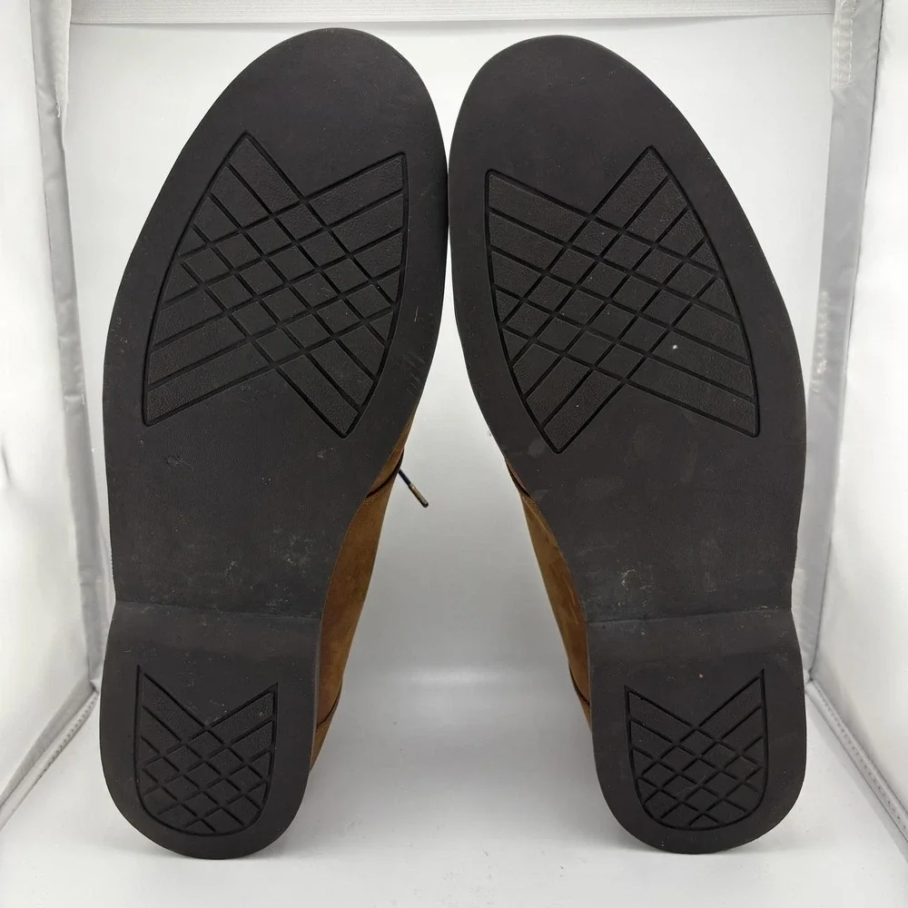 Nisolo item shown