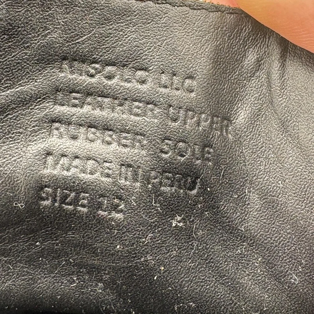 Nisolo item shown