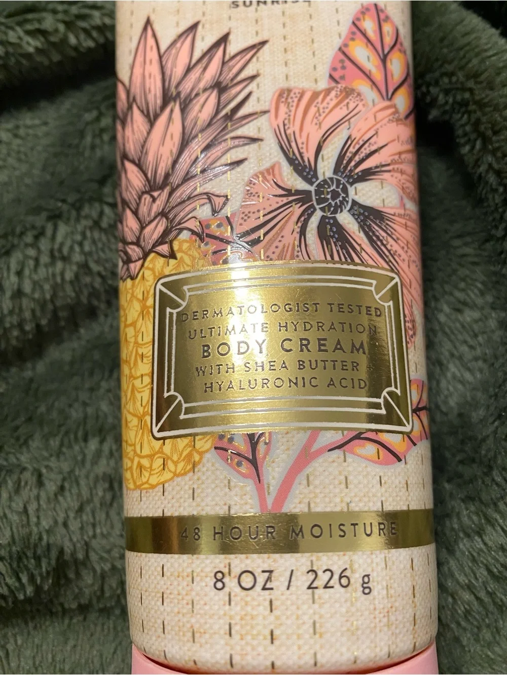 Bath & Body Works hydrating body