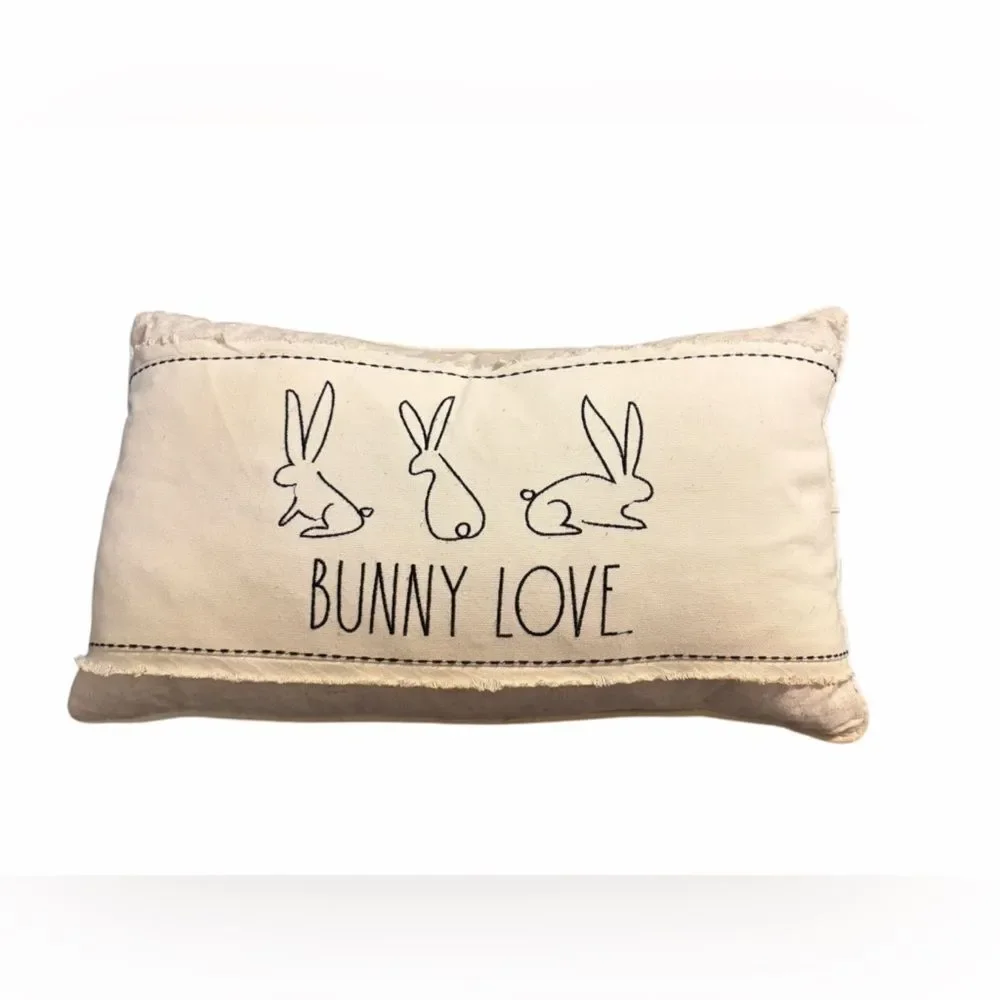RAE DUNN Beige Linen Long 22