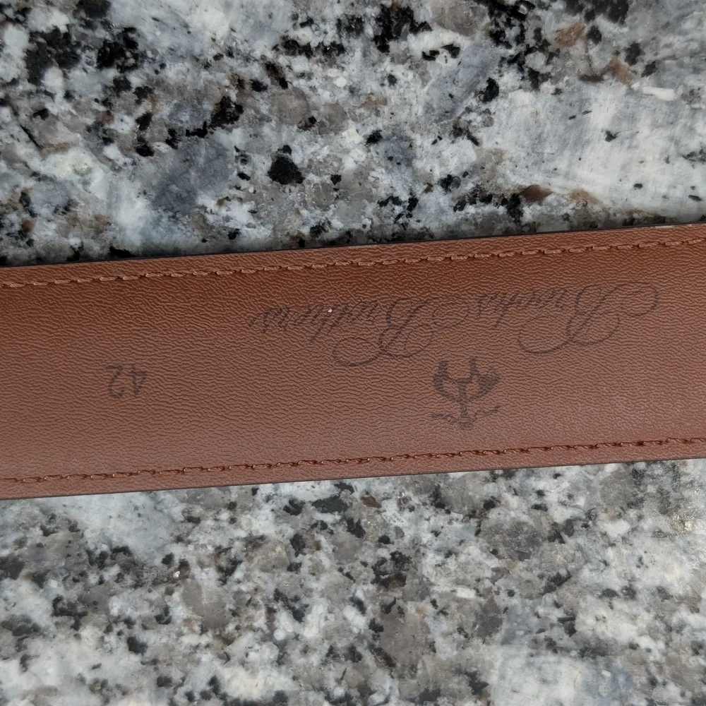 Brooks Brothers reposhing this
