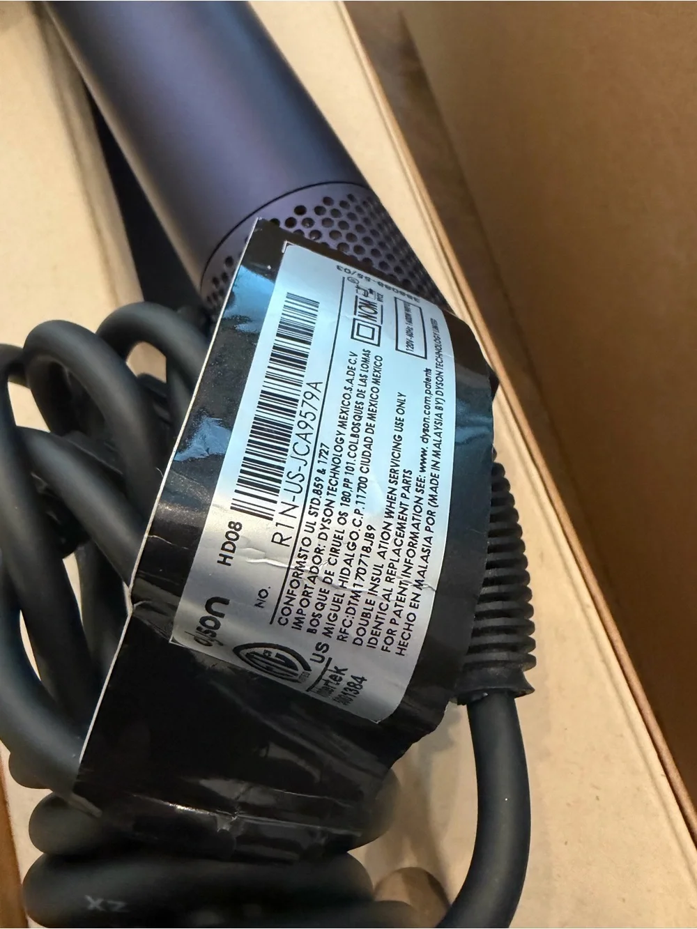 Dyson sleek hair