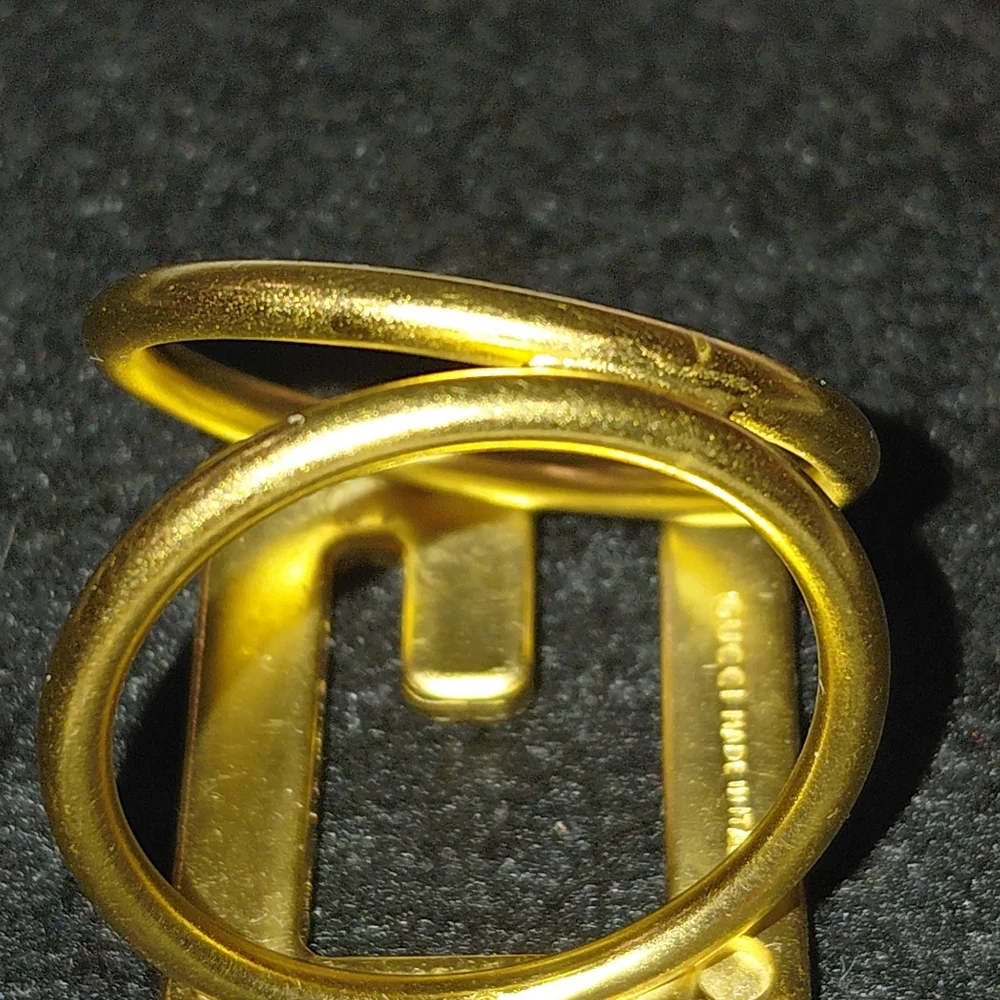 Gucci gold tone